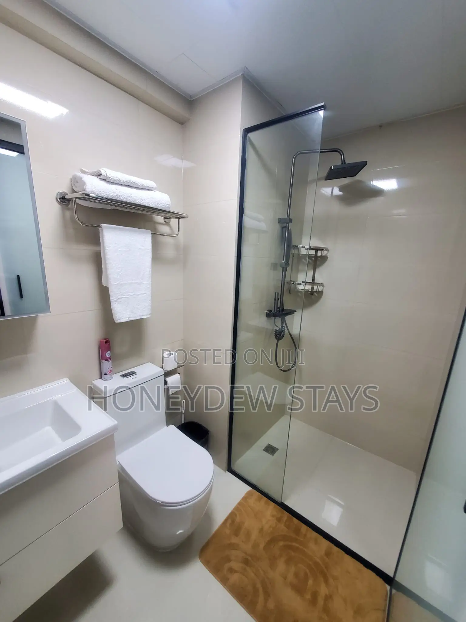 Modern 1br Airbnb at Misty Springs Apartment, Westlands in Spring Valley