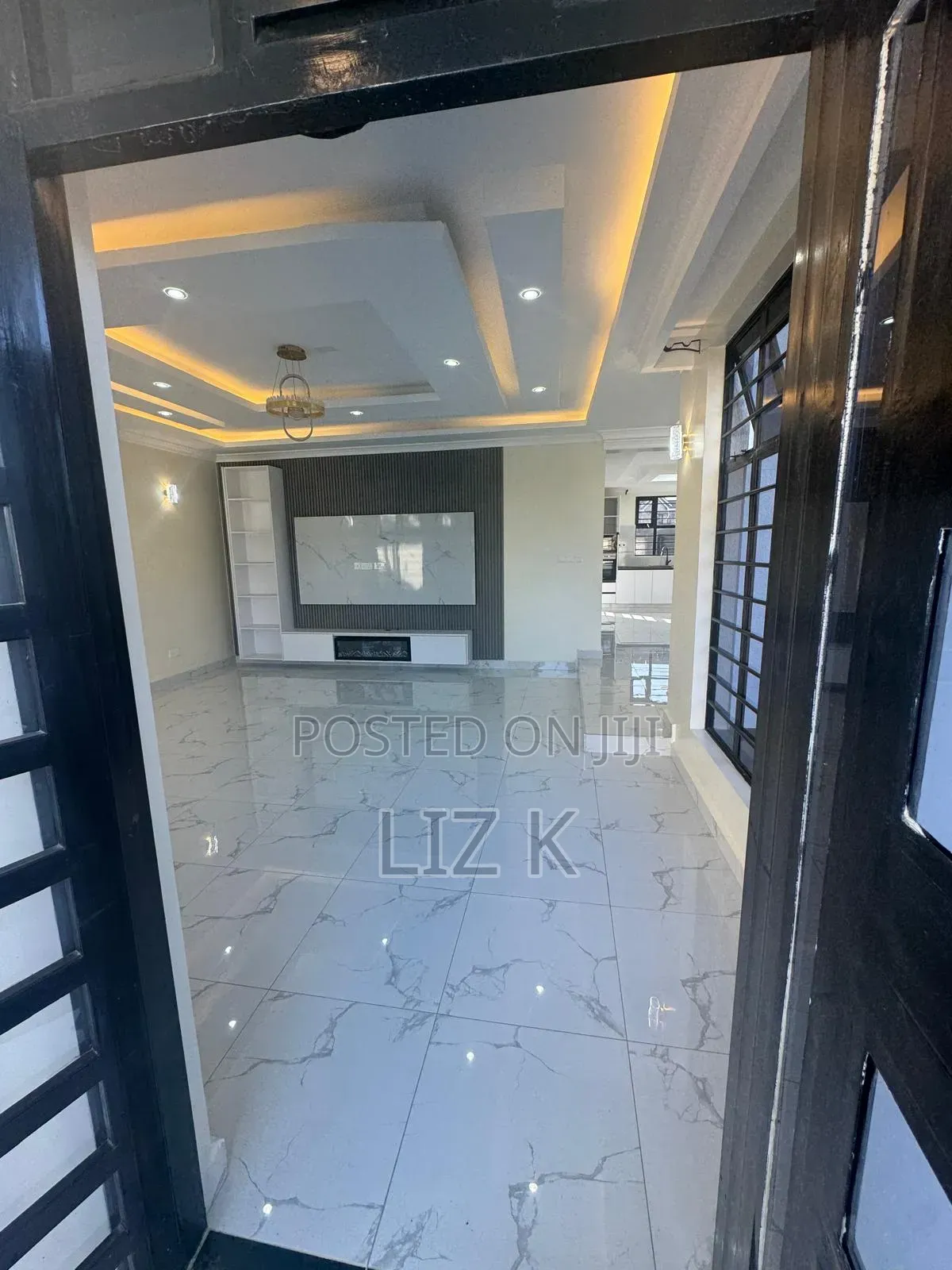 5bdrm Maisonette in Kamakis for sale in Kamakis
