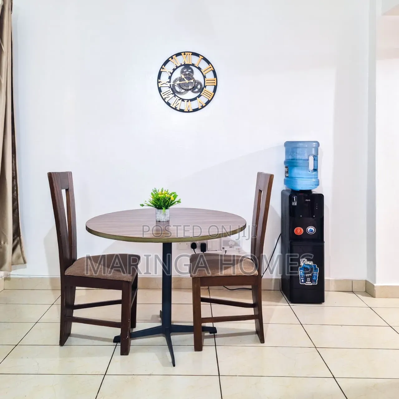 Modern 1 Bedroom Airbnb in Ruaka in Ruaka