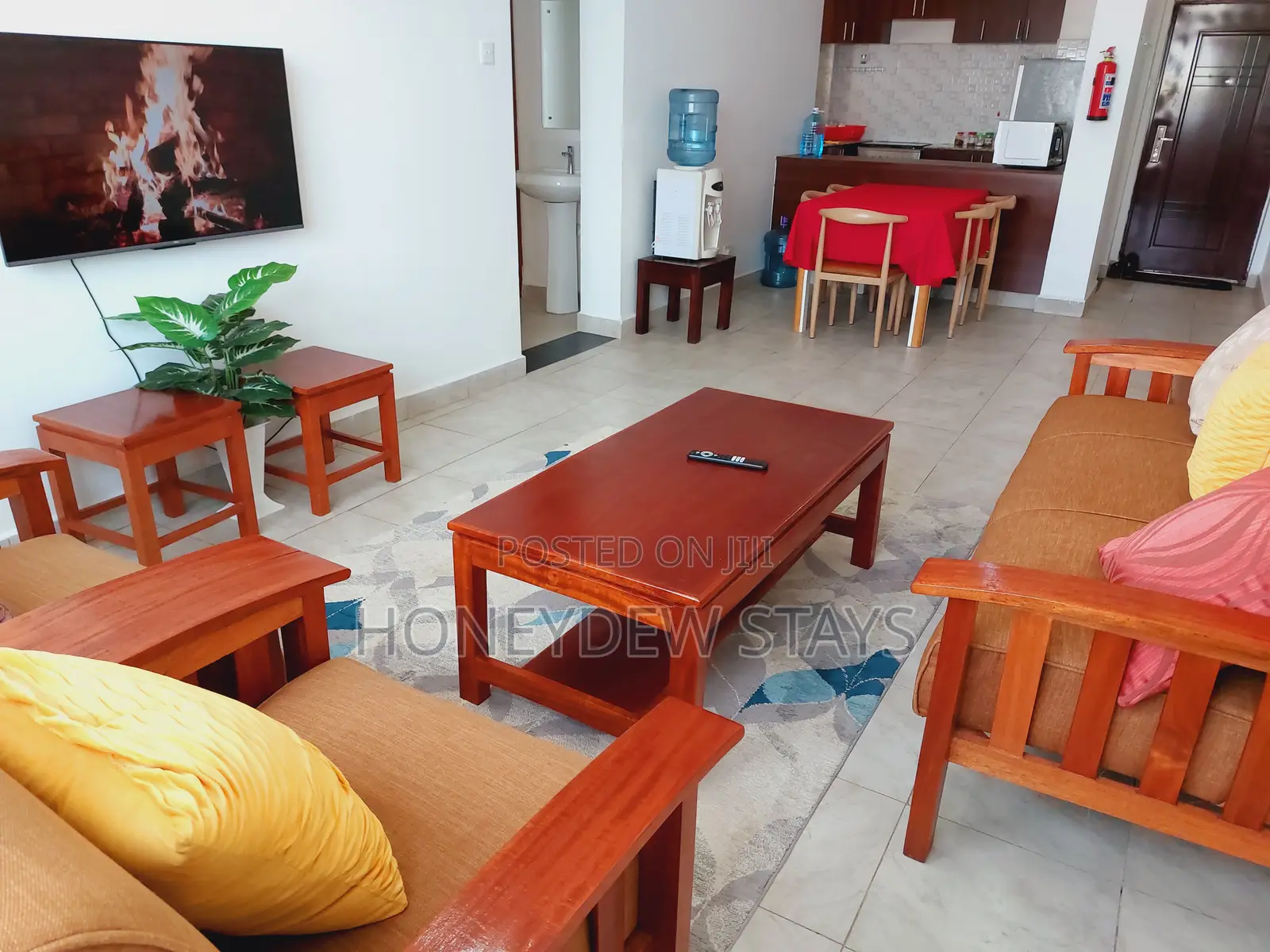 Executive Furnished 3br Airbnb at Greatwall Gardens, Near Tuffoam in DayStar Area