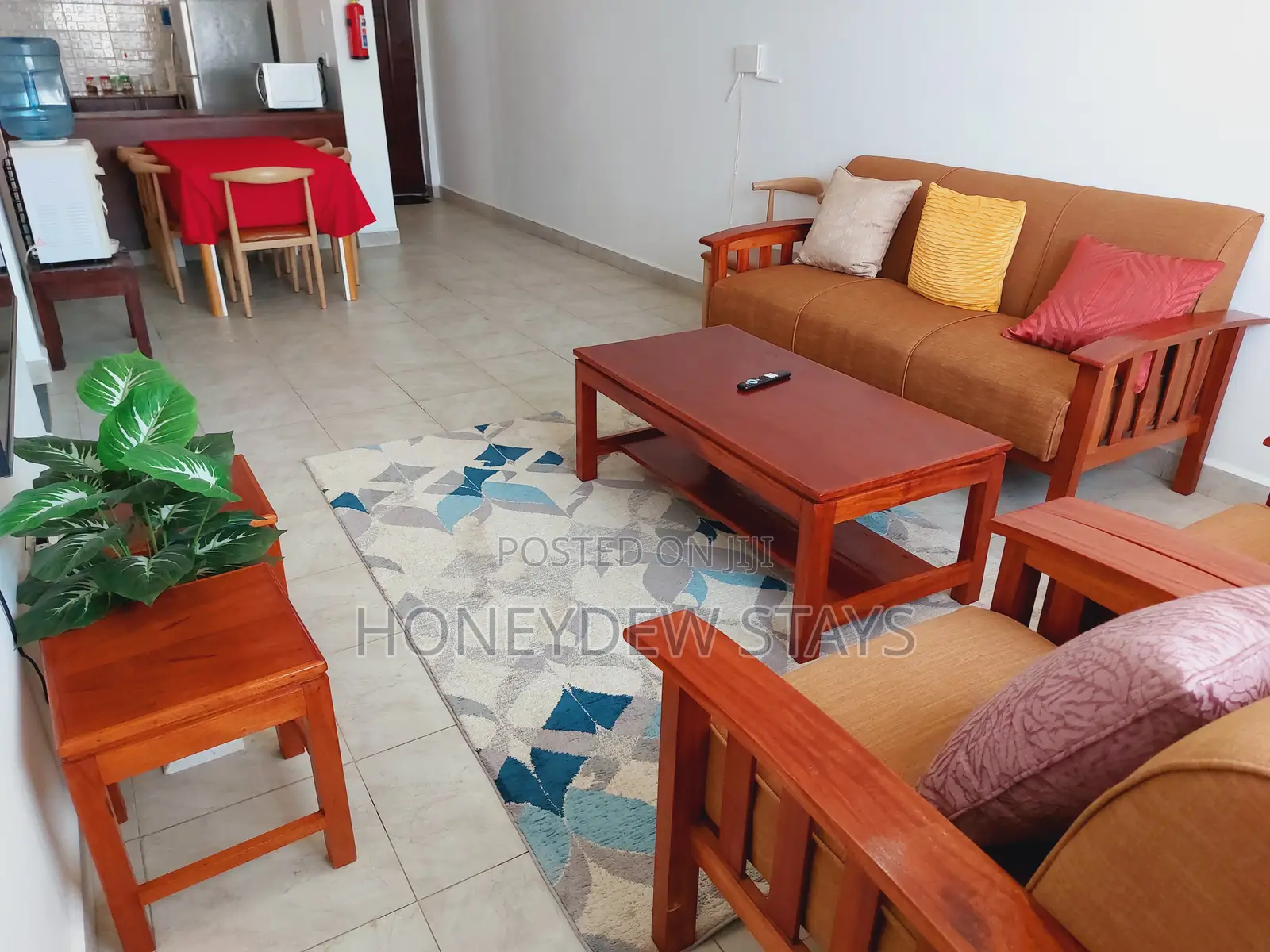 Executive Furnished 3br Airbnb at Greatwall Gardens, Near Tuffoam in DayStar Area