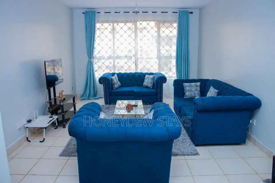 Spacious 4br Airbnb at Greatwall Gardens Athi River Near Crystal River in Lukenya