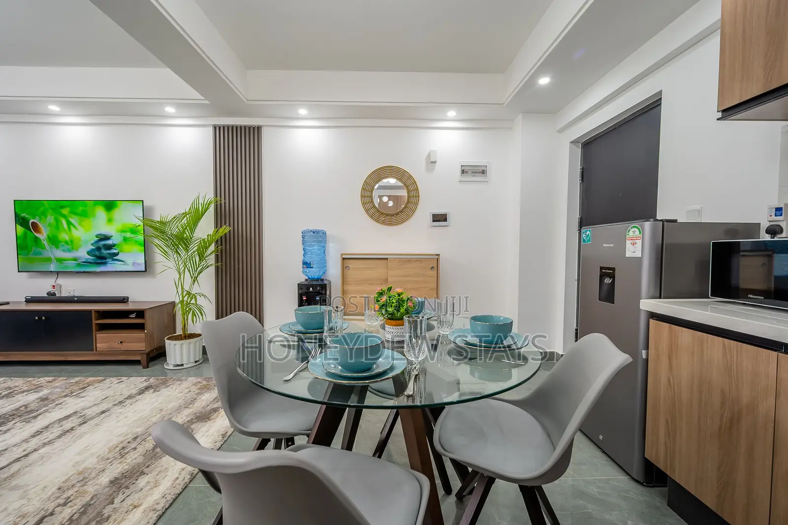 Airbnb 2br Riverside Apartment With Serenity Modern Comfort. in Spring Valley