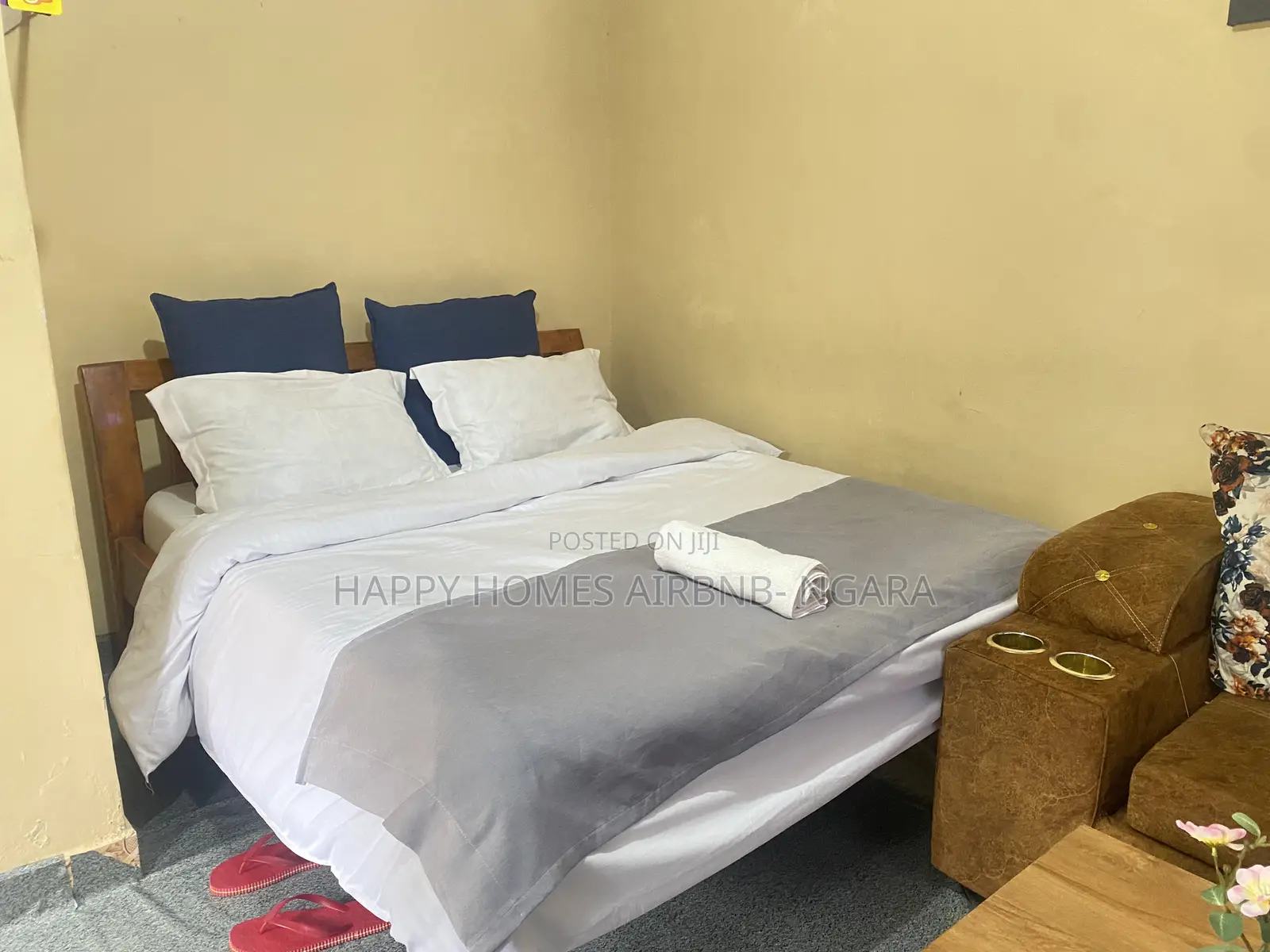 Executive Studios - Dagoret- Kikuyu Road at 2000 in Market Dagoretti