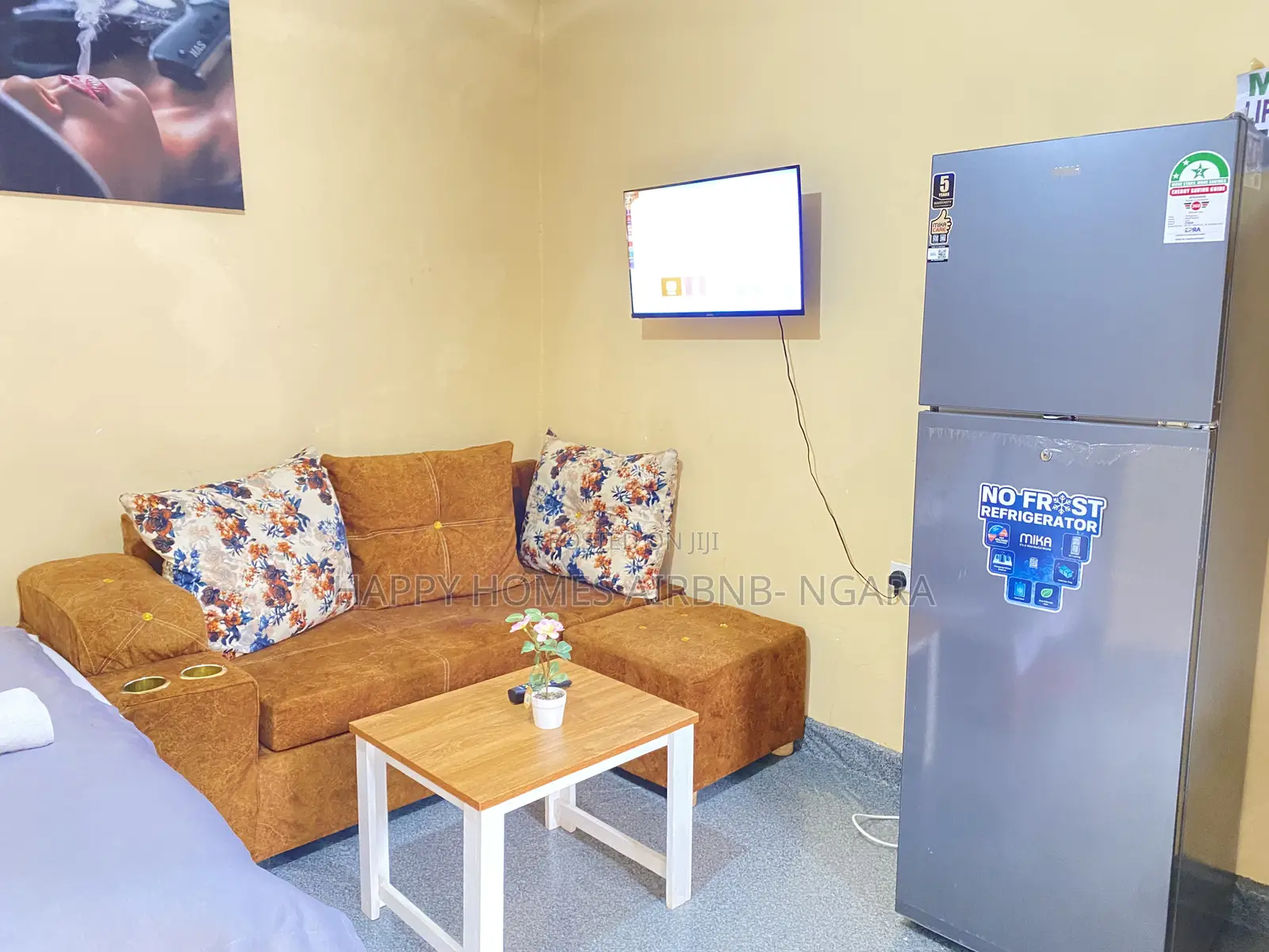 Executive Studios - Dagoret- Kikuyu Road at 2000 in Market Dagoretti