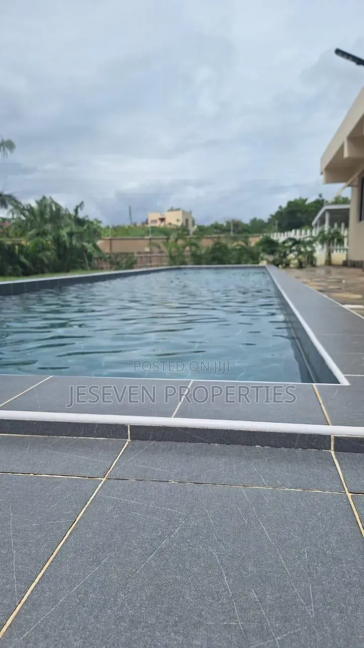 4bdrm Villa in Diani for sale in Diani