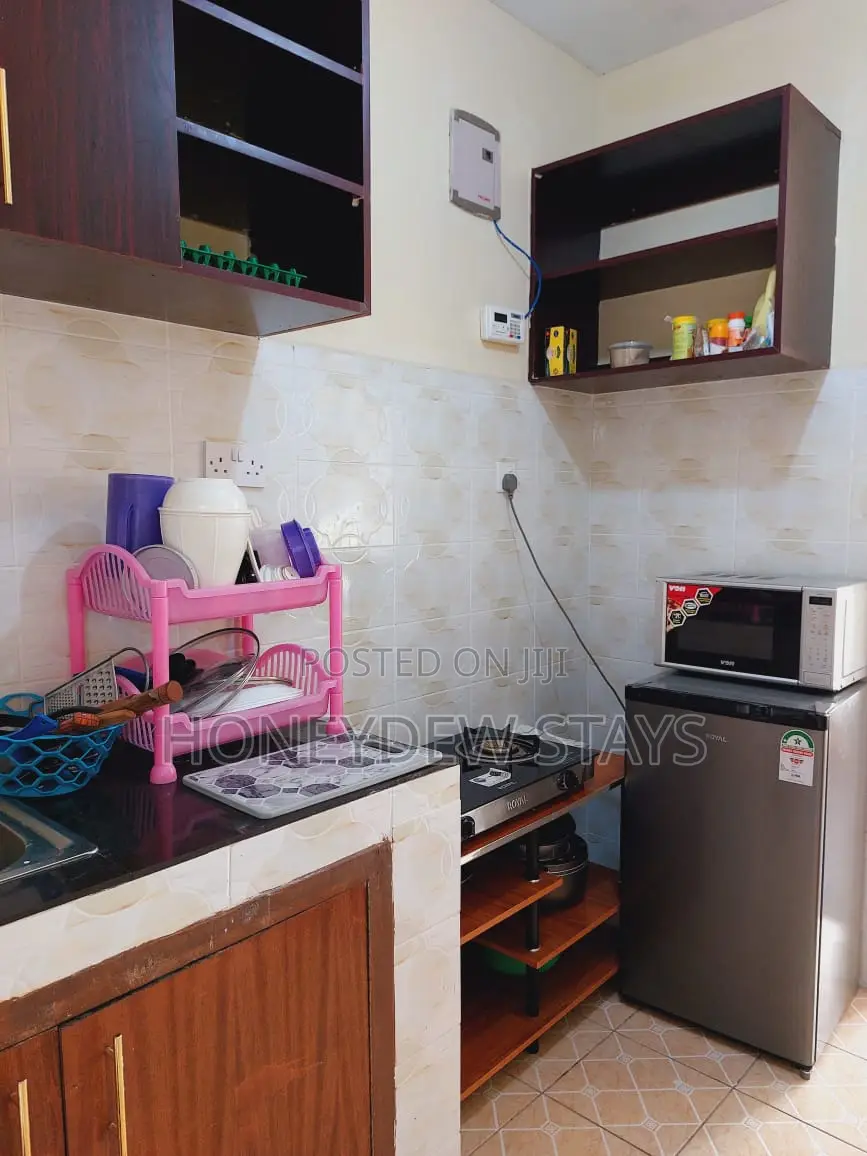 Spacious Furnished Studio in Kitengela Balozi Road With Fast Wifi in Kitengela