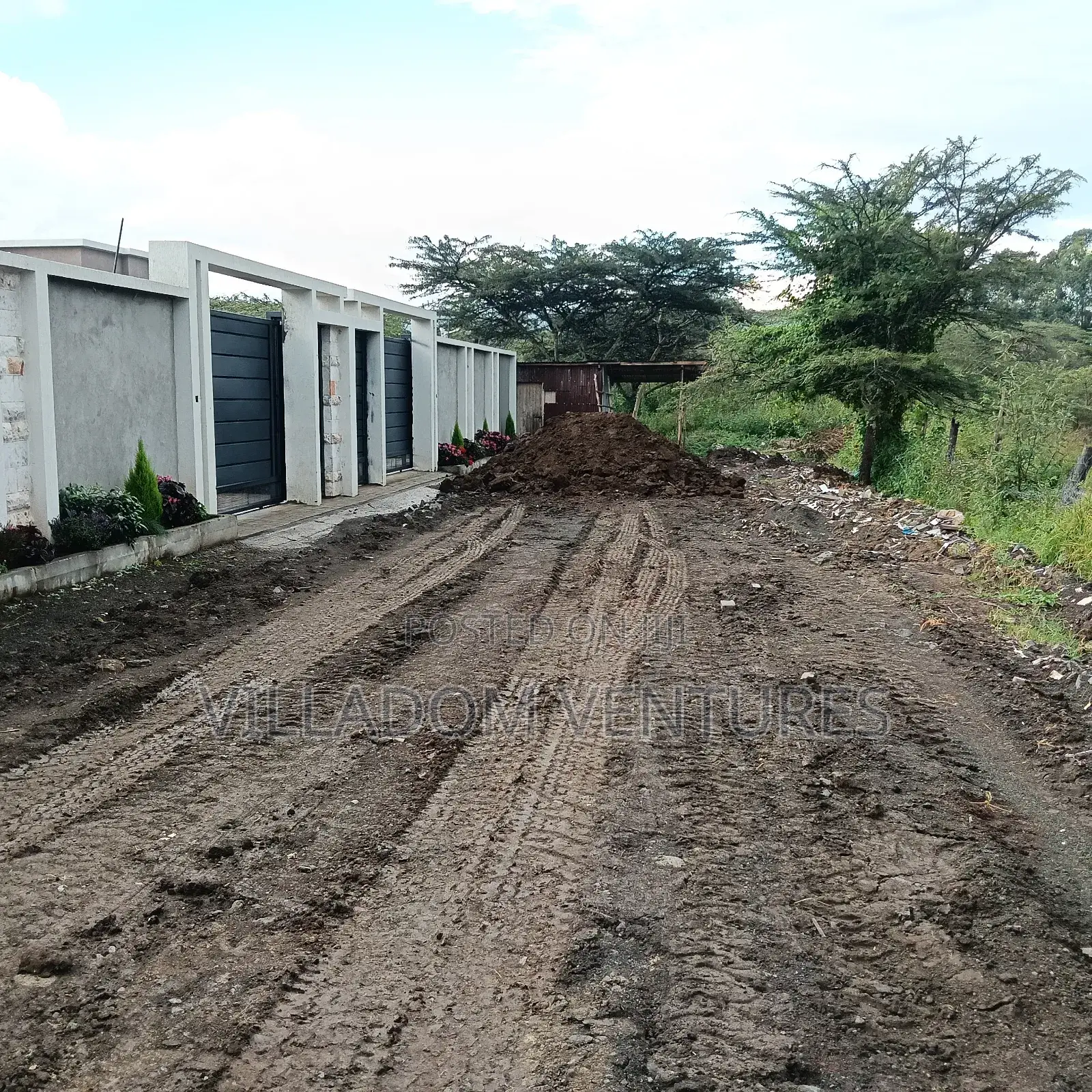 3bdrm Townhouse/Terrace in Nakuru Town East for sale in Nakuru Town East