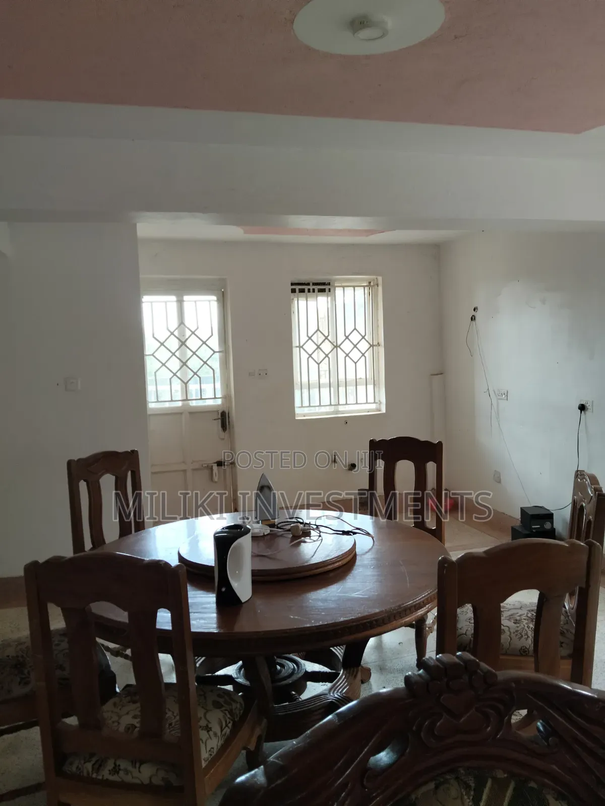5bdrm Maisonette in Golfview, Bendor Estate for sale in Bendor Estate