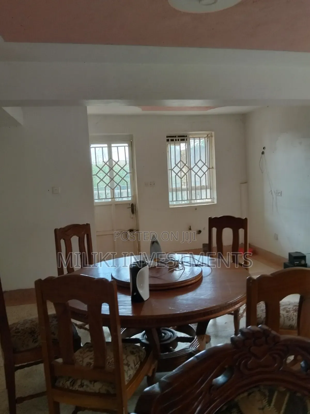 5bdrm Maisonette in Golfview, Bendor Estate for sale in Bendor Estate