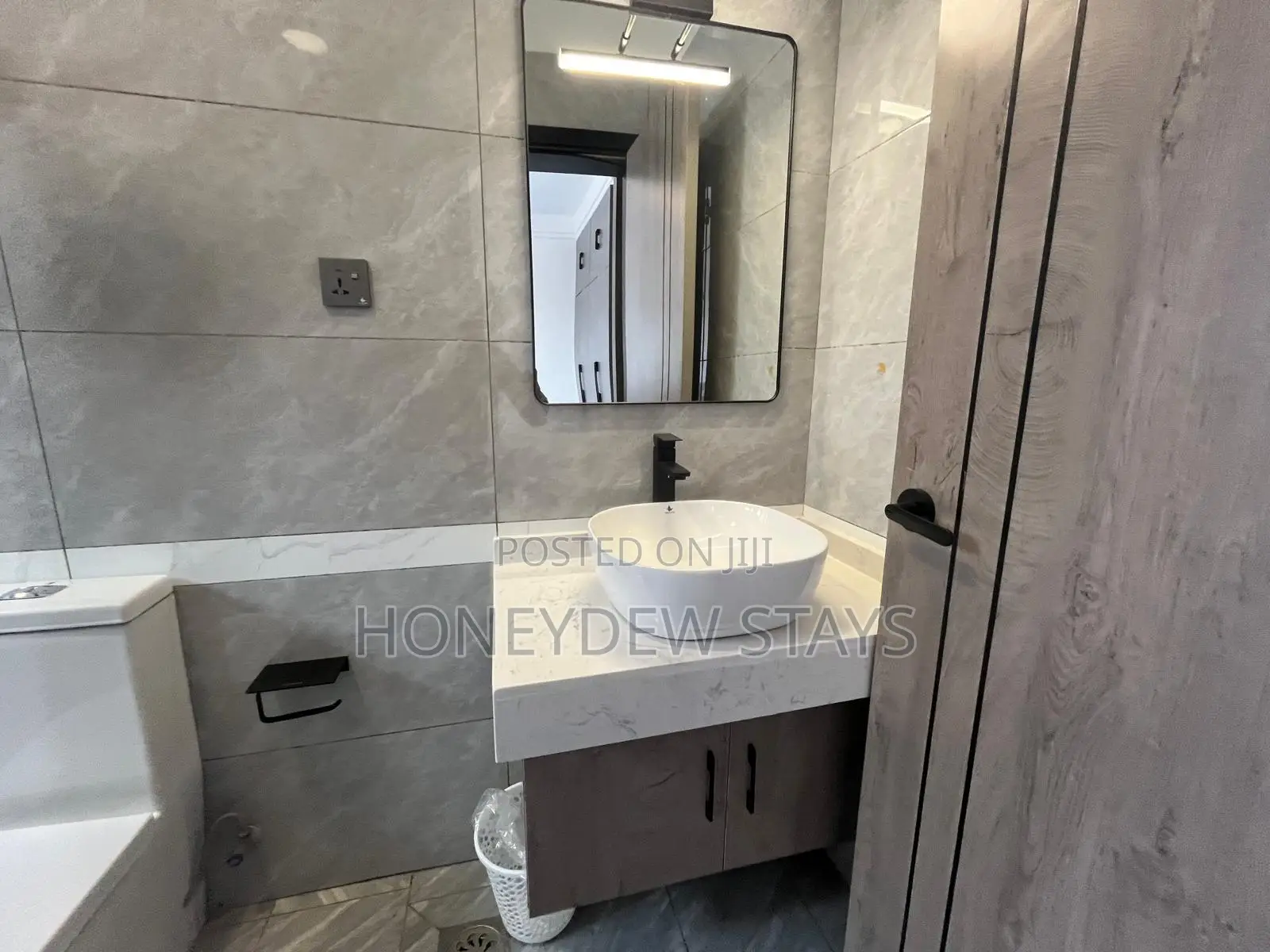Luxury 4br Furnished Apartment at Silver Oak Residency, Othaya Road in Valley Arcade