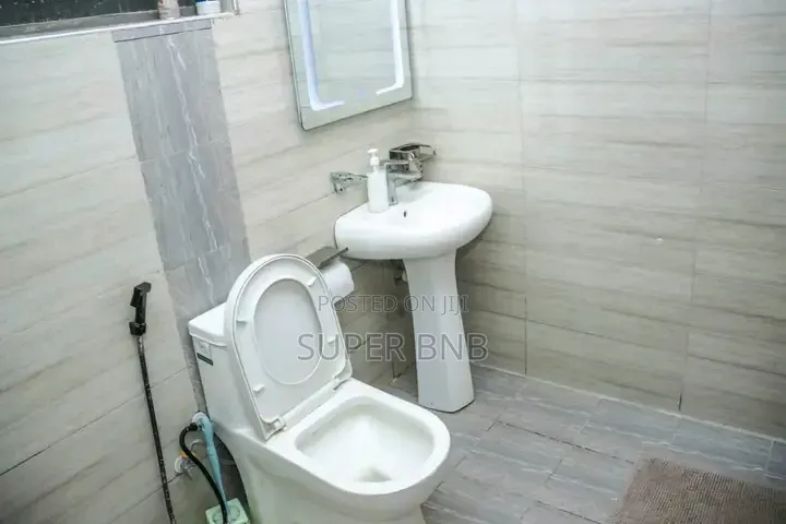 Furnished Airbnb 3/4 Bedroom Parklands 3rd Avenue Aga Khan Hospital in Parklands/Highridge