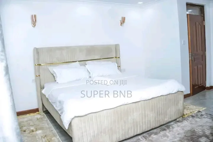 Furnished Airbnb 3/4 Bedroom Parklands 3rd Avenue Aga Khan Hospital in Parklands/Highridge