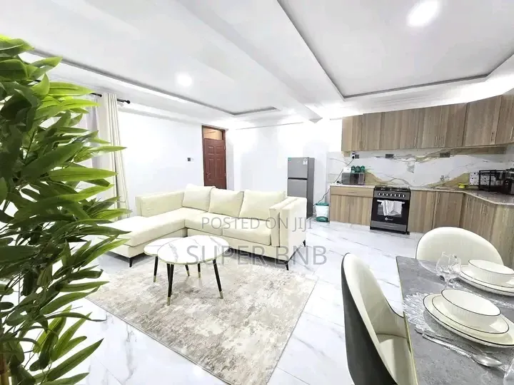Donholm Airbnb
Furnished One Bedroom Apartment in Greenspan
