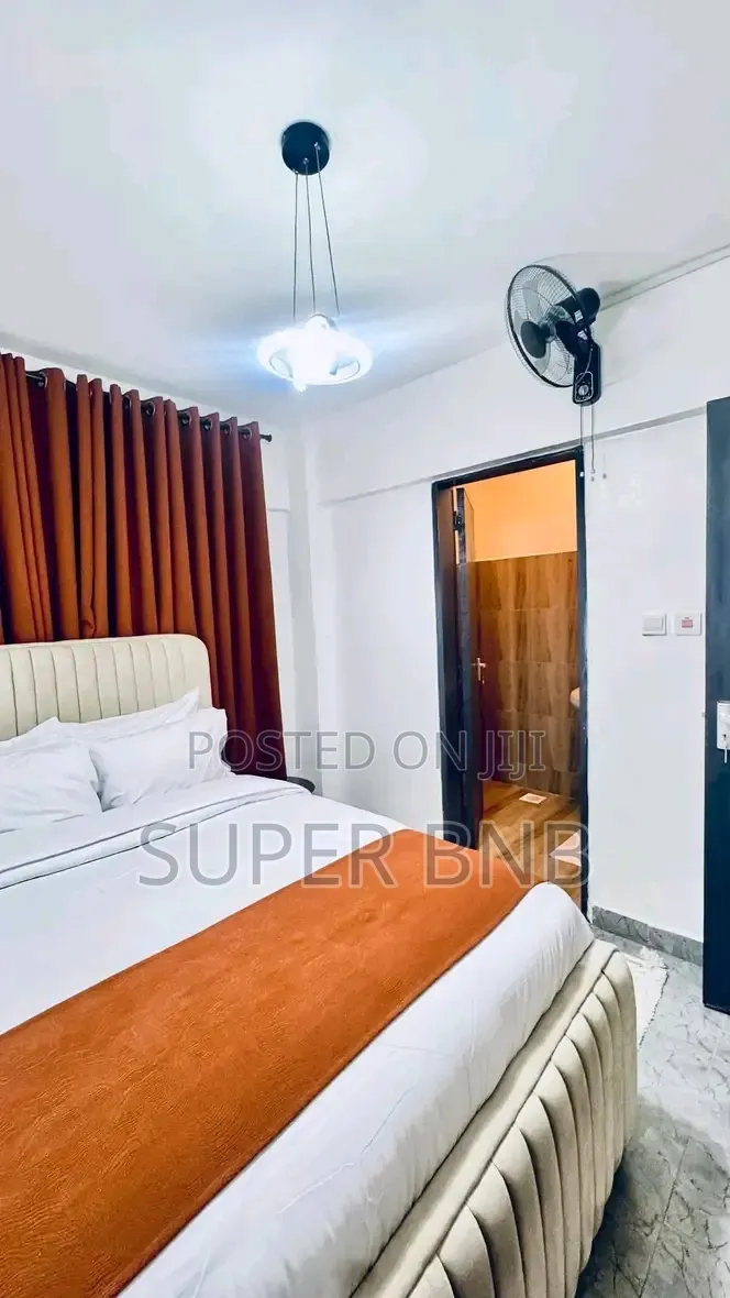 Donholm Airbnb
Furnished One Bedroom Apartment in Greenspan