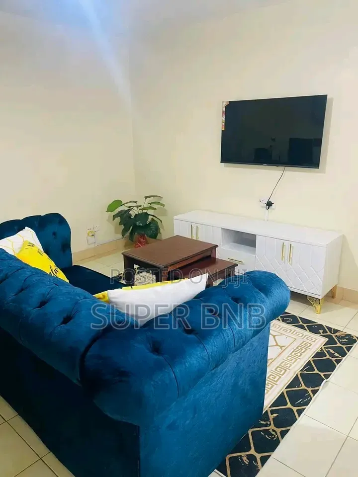 Studio and One Bedroom Airbnb Apartments Greenspot Gardens Kamakis in Kamakis