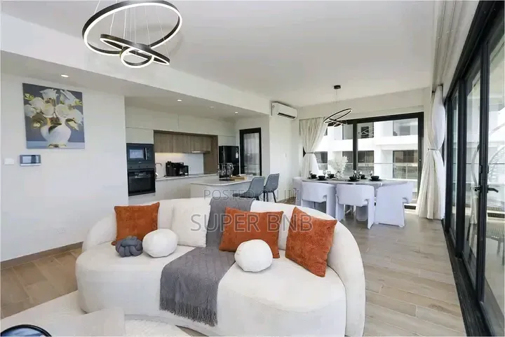 3 Bedroom Airbnb Evoque Apartments, Nyali – Mombasa in Ziwa la Ngombe