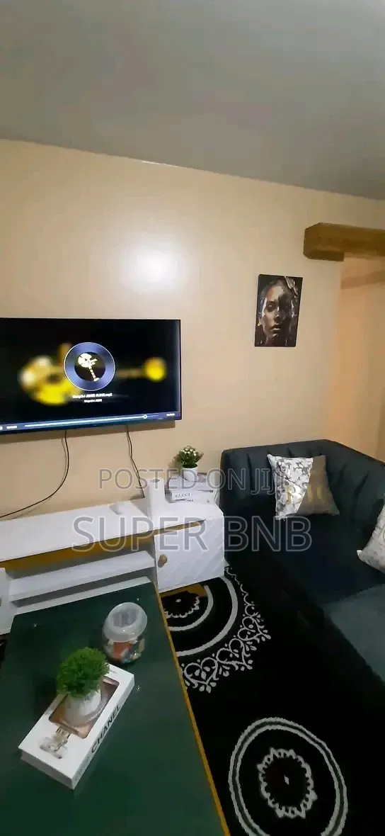 Airbnb Studio Ruaka Quickmart Limuru Road in Ruaka
