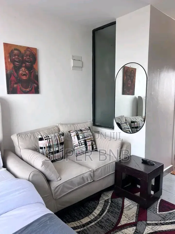 Studio Airbnb Within Nairobi 3hrs Rest 1600 in Thindigua/Kasarini