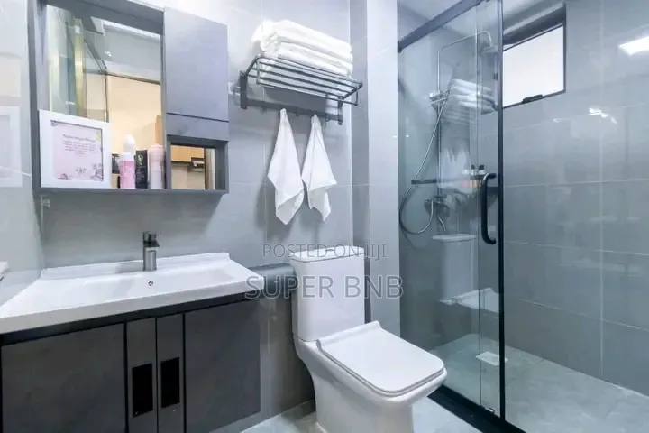 Airbnb Apartment in Westlands Riverside Drive, Westlands, Nairobi in Spring Valley