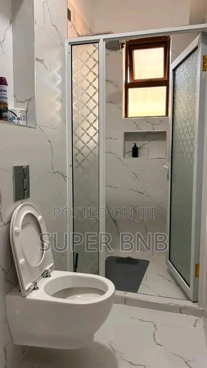 Stunning 1 Bedroom Airbnb Apartment in Westlands Nairobi Sarit Centre in Gigiri