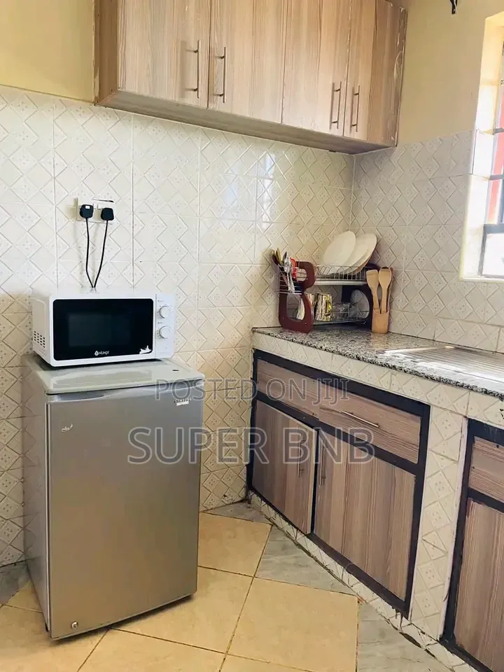 Studio Airbnb Ruiru Kamakis 
Rates: 1500 Day Rest in Kimbo