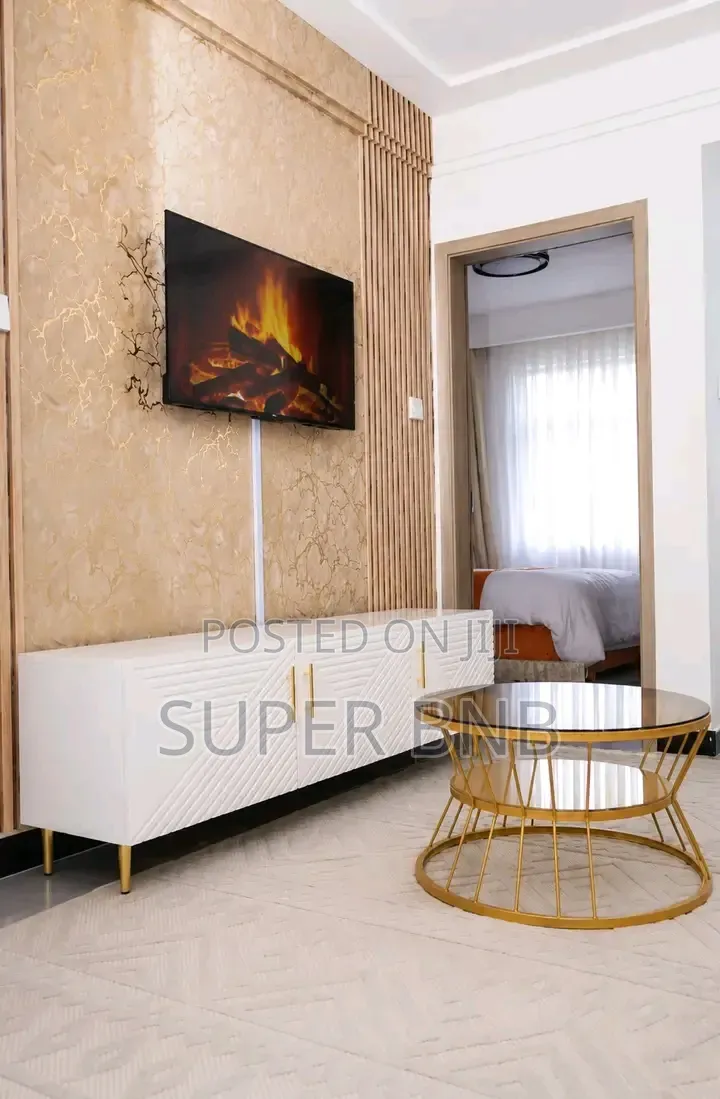 Modern Airbnb 1 2-Bedroom Apartment in Kilimani in Nairobi Central