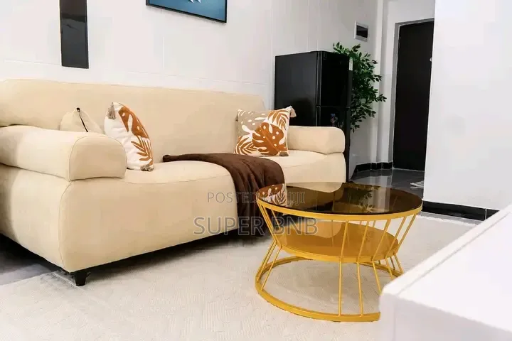 Modern Airbnb 1 2-Bedroom Apartment in Kilimani in Nairobi Central