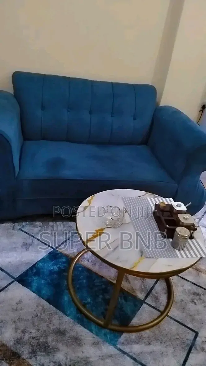 Studio Airbnb Donholm Phase8 Opposite Greenspan Mall in Greenspan