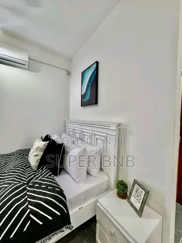 Airbnb Studio Apartment in Nyali, Mombasa Bahari Beach in Bamburi Beach