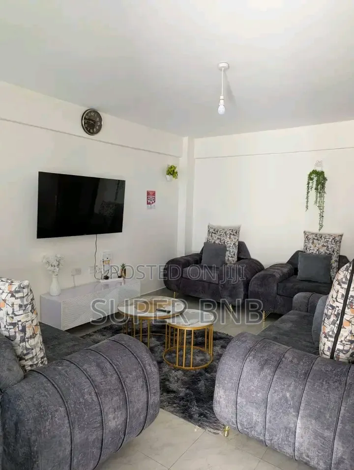 2 Bedroom Airbnb Near Nakuru National Park in Lake View