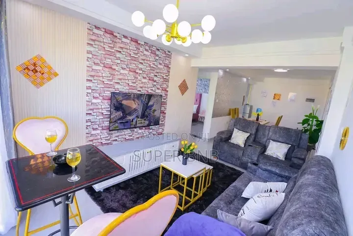 Cozy Elegant 2 Bedroom Airbnb in Kilimani in Hurlingham