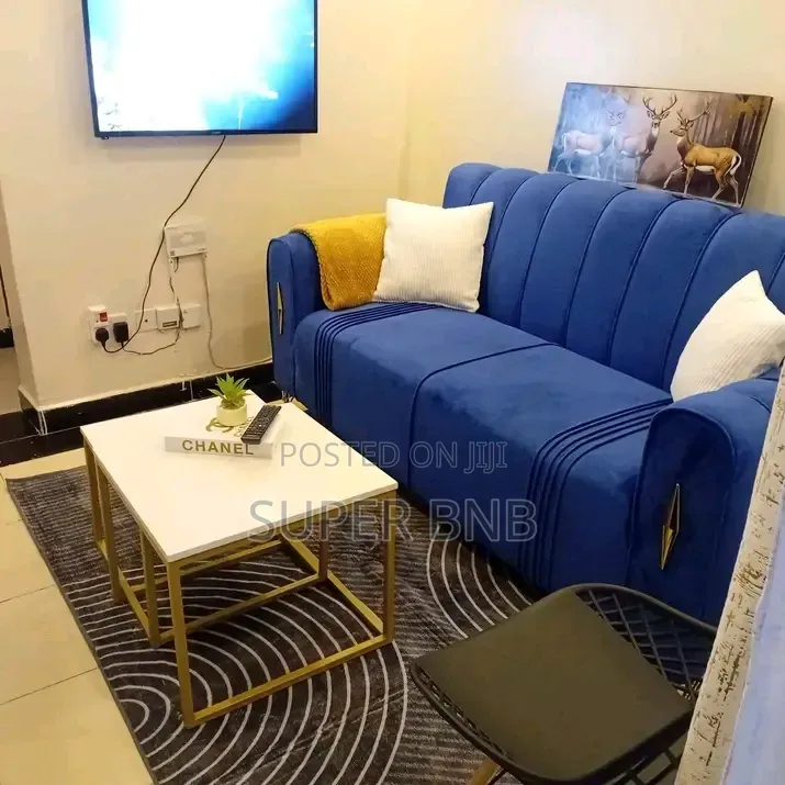 Thika Town | Elegant 1-Bedroom Airbnb (Instant Check-In) in Nairobi Central