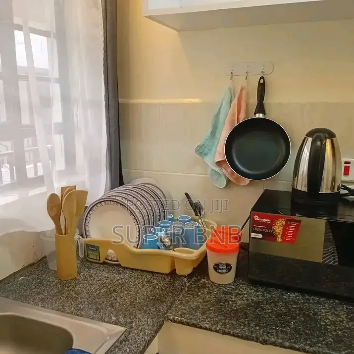 Thika Town | Elegant 1-Bedroom Airbnb (Instant Check-In) in Nairobi Central