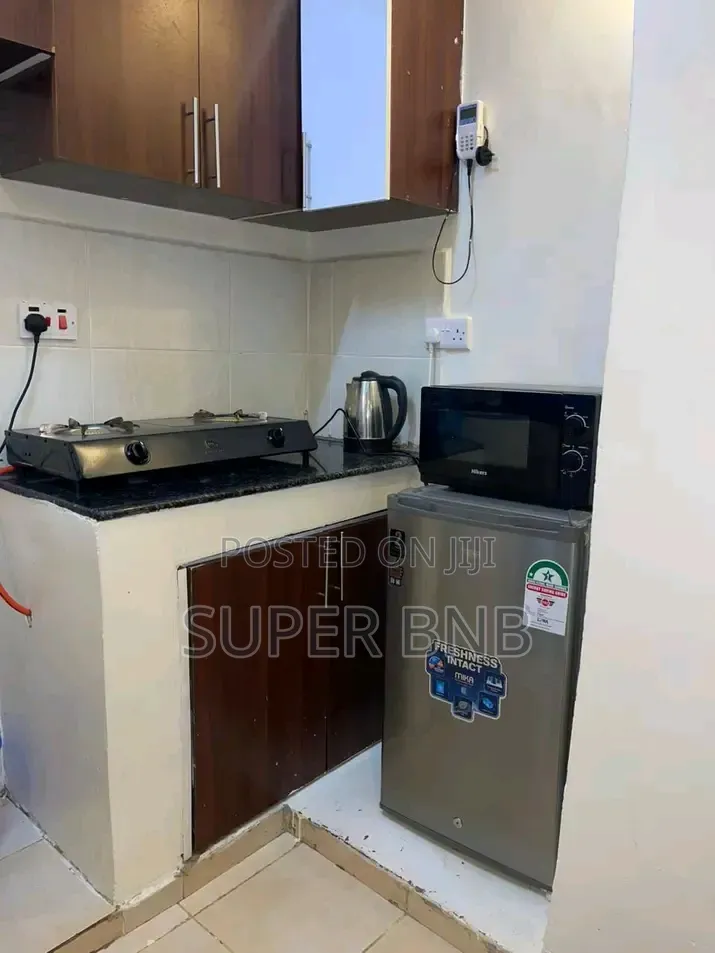 Thika Town | Elegant 1-Bedroom Airbnb (Instant Check-In) in Nairobi Central