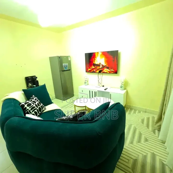 Spacious 1-Bedroom Airbnb – Utawala
Opposite Wallet Club, Utawala in Ruai