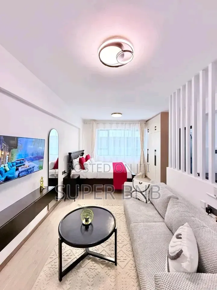 Hstudio Airbnb in Kilimani,Nairobi Kenya
Golden Mango Heights in Nairobi Central
