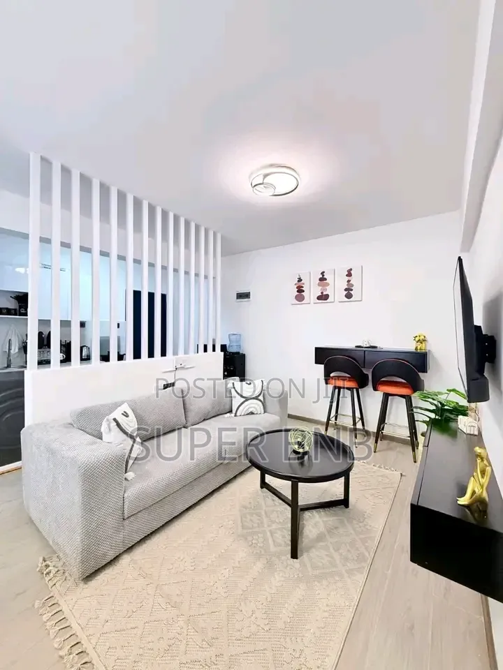 Hstudio Airbnb in Kilimani,Nairobi Kenya
Golden Mango Heights in Nairobi Central