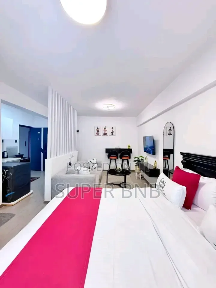 1 Bedroom Airbnb in Kilimani,Nairobi
At Golden Mango Heights in Hurlingham