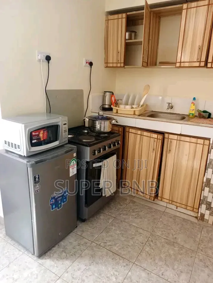 Airbnb Studio in Kikuyu, Thogoto to Pcea Kikuyu Hospital in Thogoto