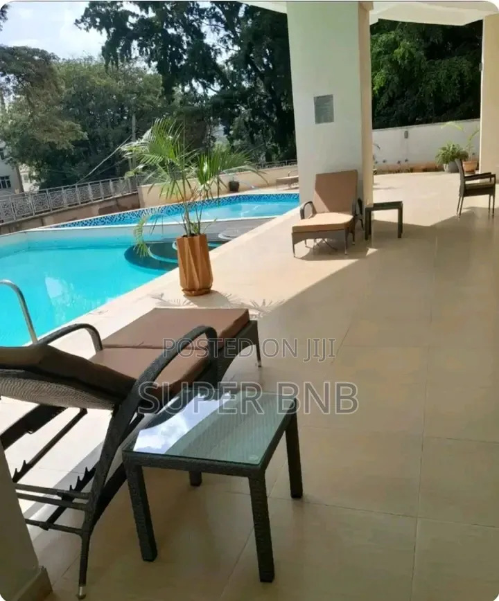 One Bedroom Airbnb Apartment in Homeland Thika Rd Garden City Mall. in Nairobi Central