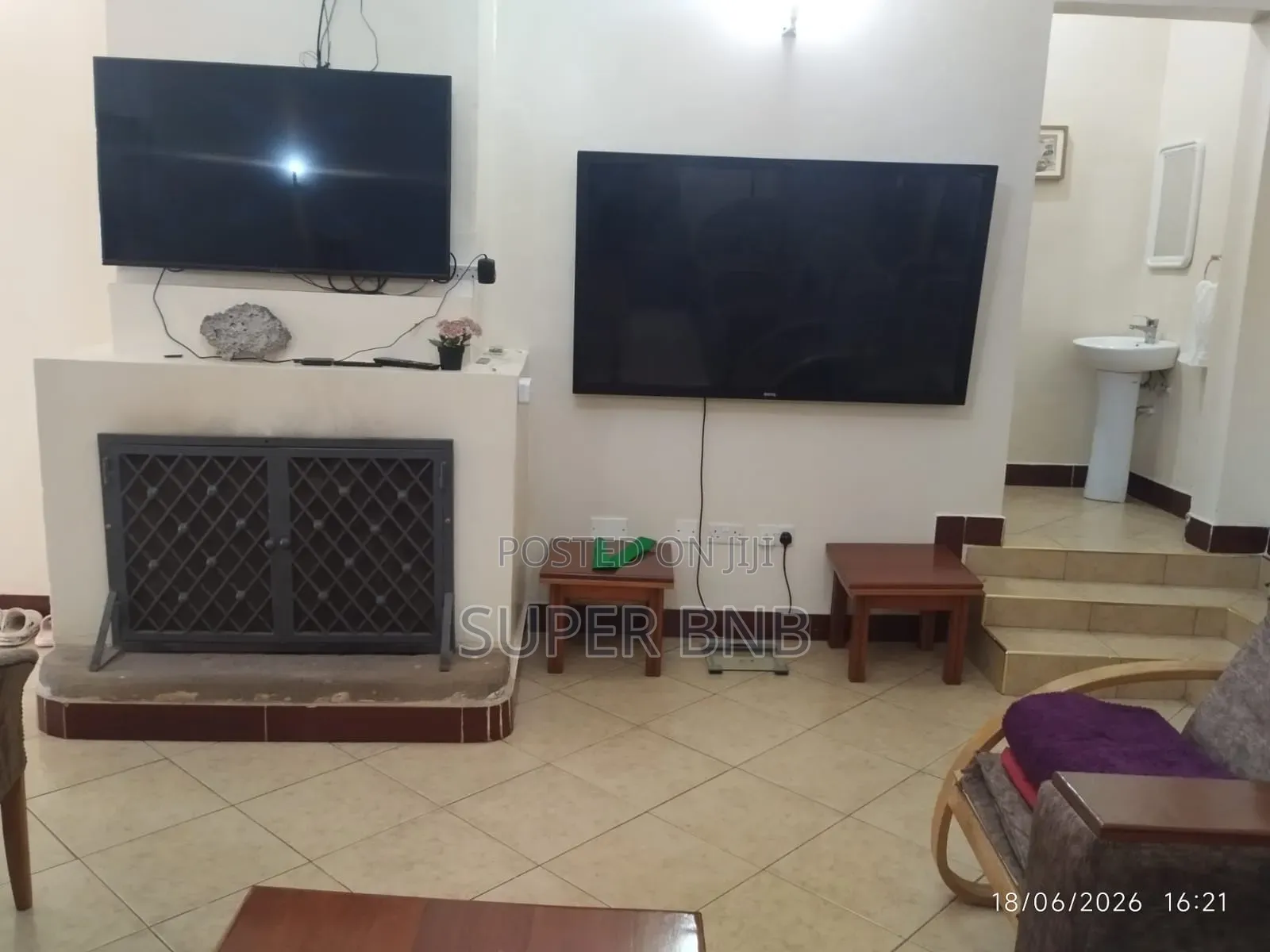 Modern Furnished 4 Bedroom for Partying Wedding Arrangements in Nairobi Central