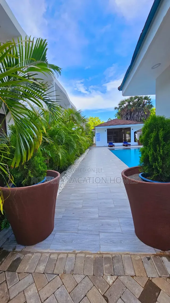 Mordern Furnished Apartments for Short Stays in Nyali in Nyali Mkomani