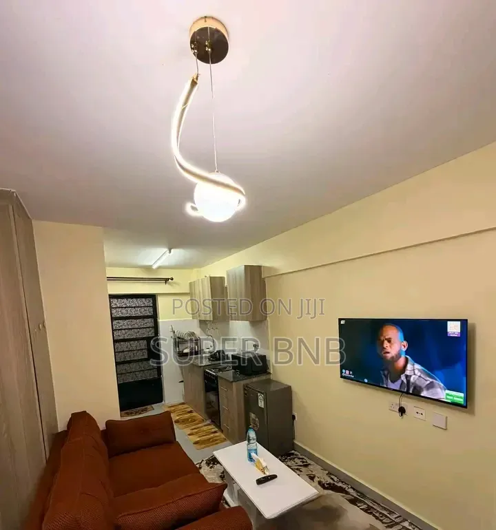 Executive Studio Airbnb at Grand Midtown Apartments, Ngara in Ngara