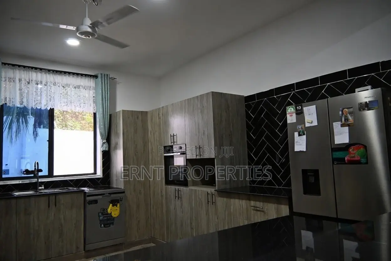 3bdrm Villa in Diani for sale in Diani