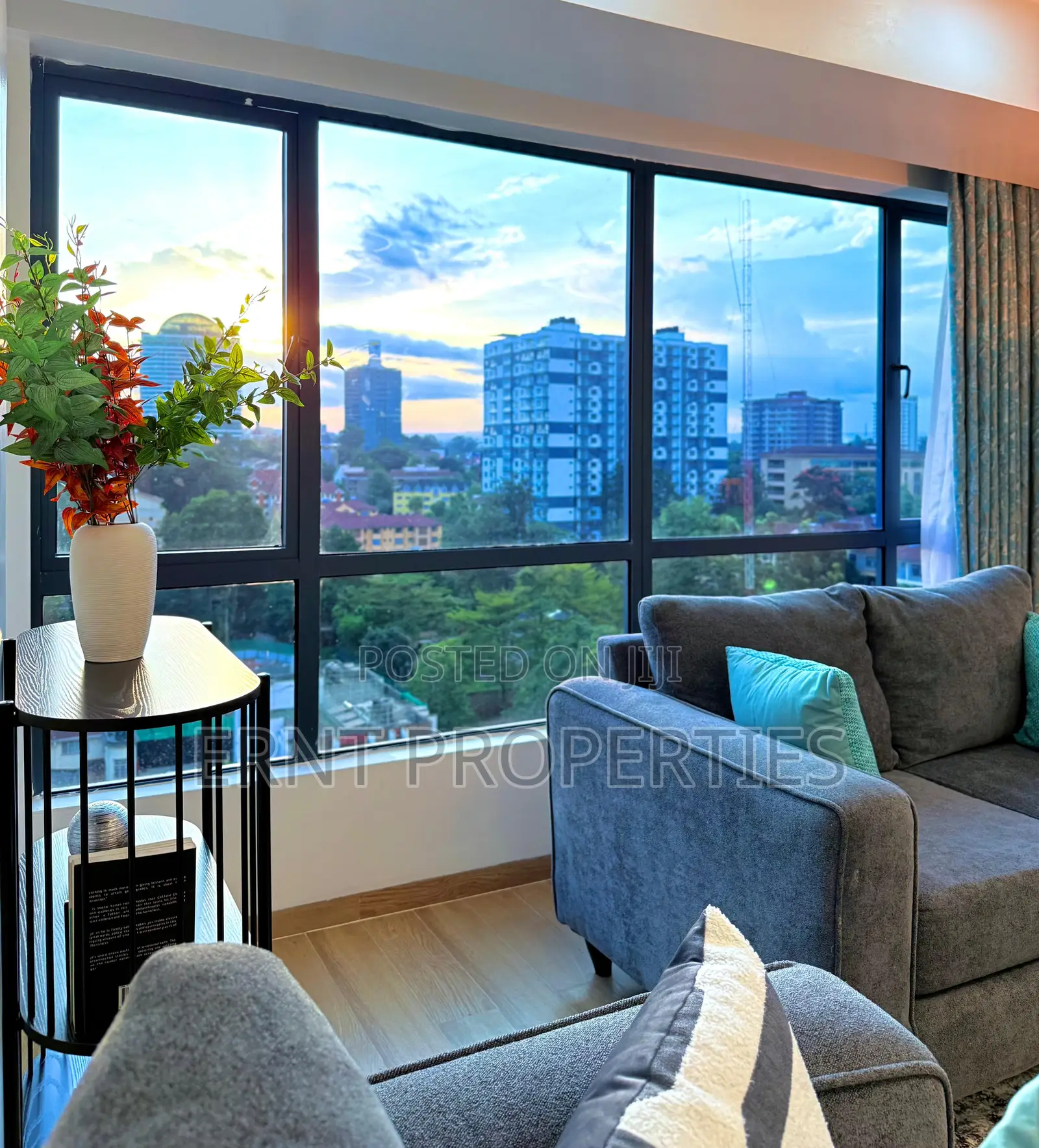 Cozy Two Bedroom Apartment for Short Stay in Marina Bay in Westlands