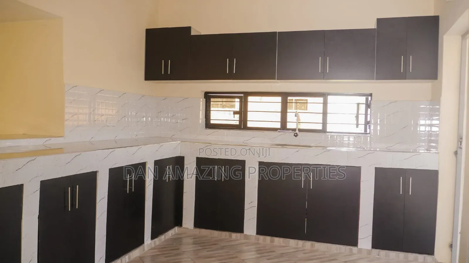 4bdrm Maisonette in Mvindeni Plus Dsq, Diani for sale in Diani