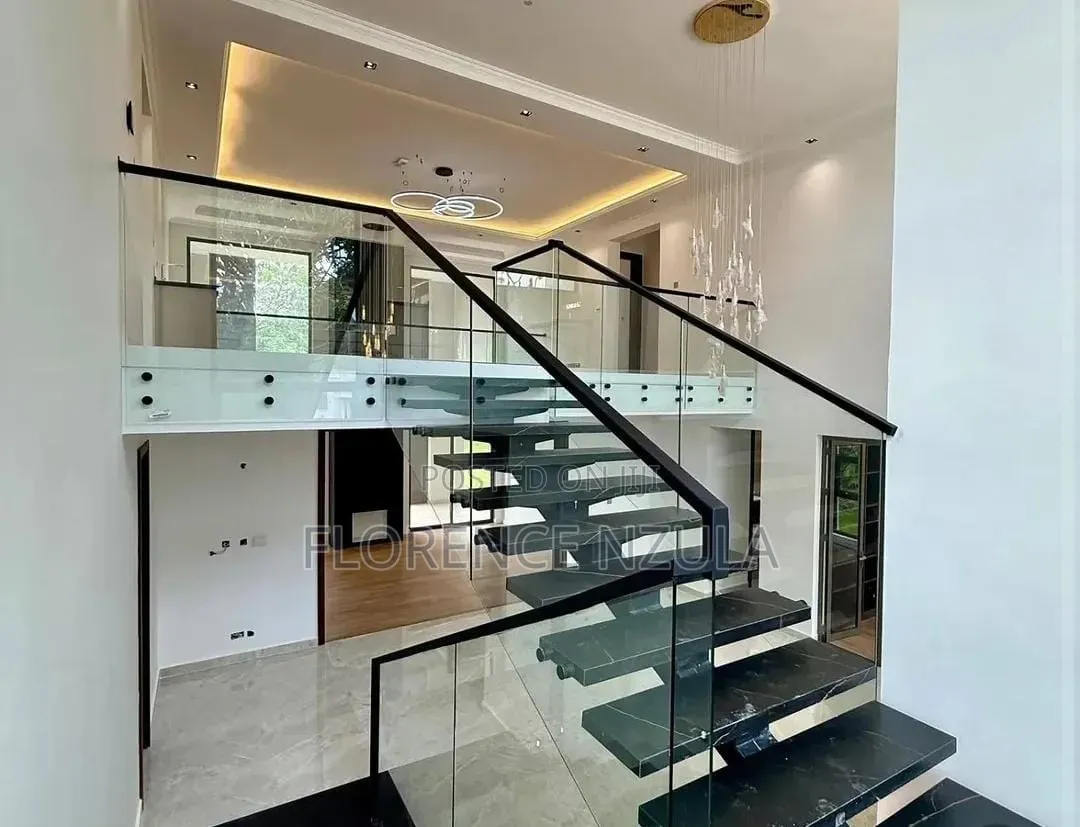 5bdrm Mansion in Hardy for sale in Hardy