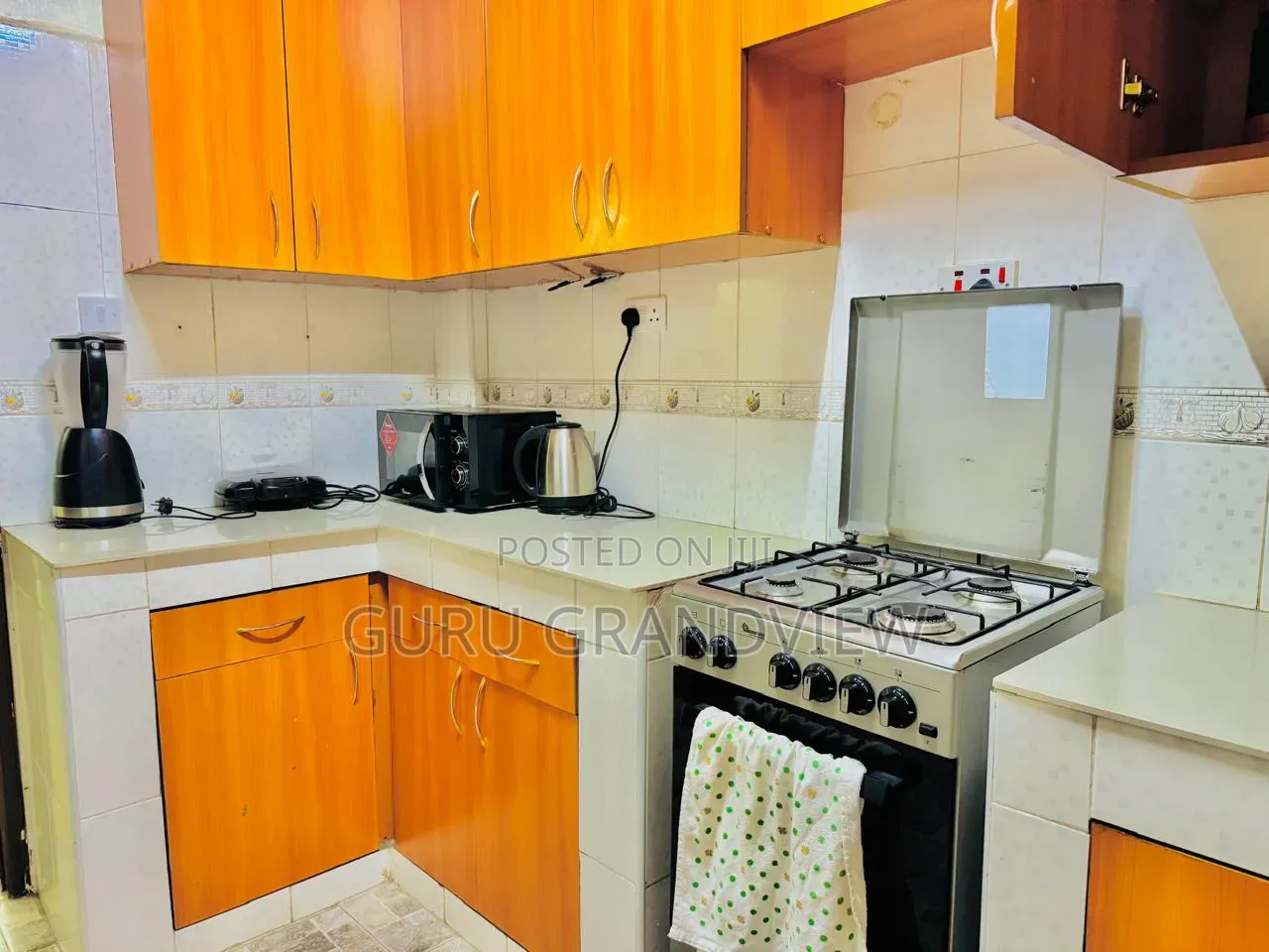 Roasters Modern 1 2br Airbnb in Allsops