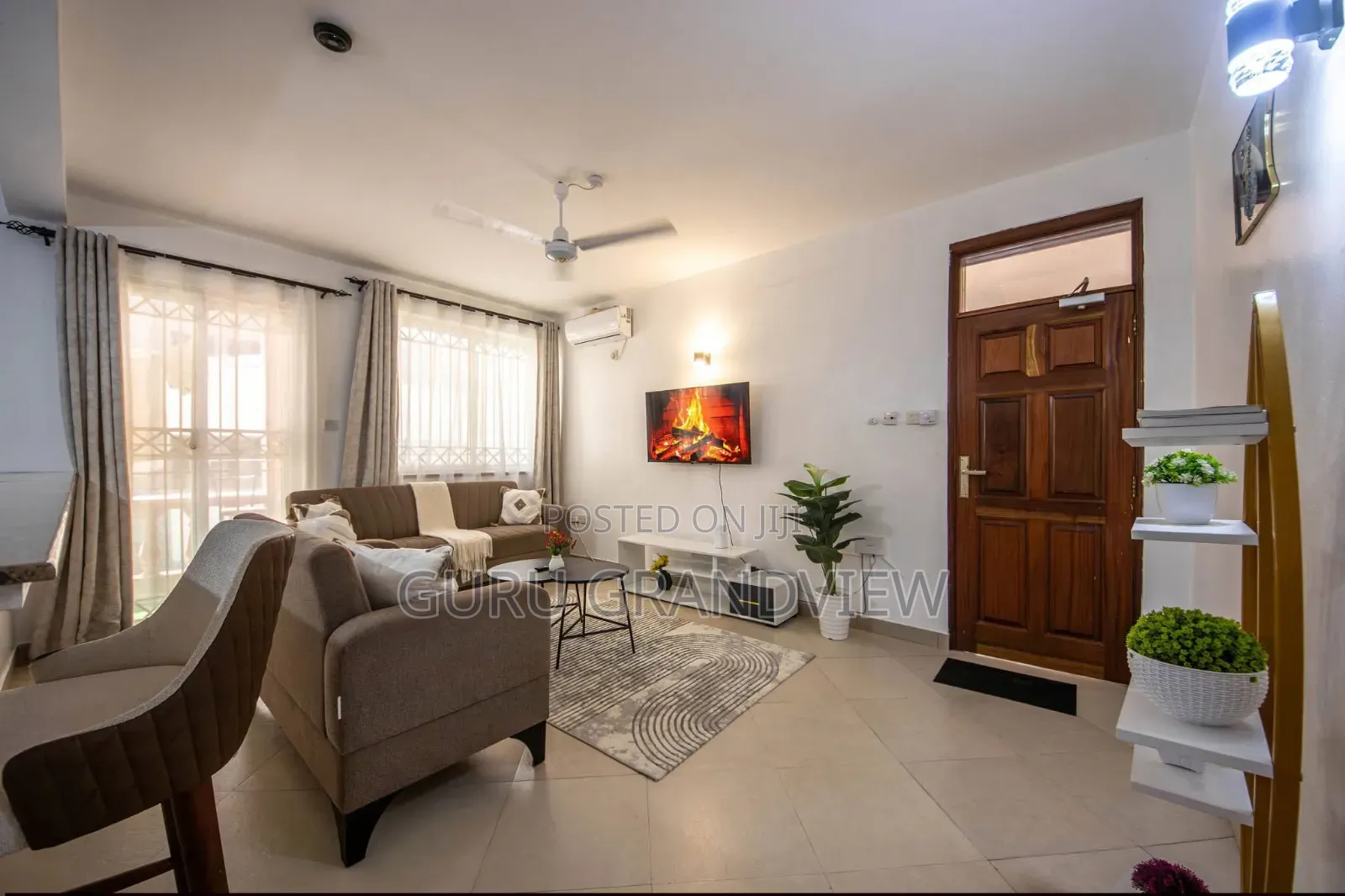 Nyali 1bedroom Airbnb 2 Min Walk to Beach in Nyali Mkomani